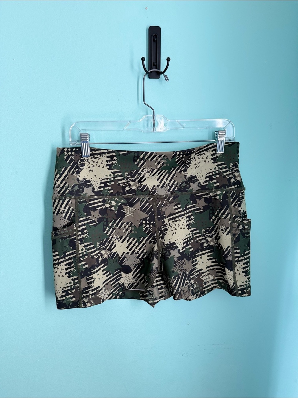 Constantly Varied Gear Shorts (XL)